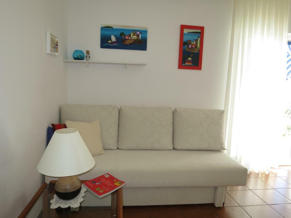 Apartments Kuzmanic โอมิช ภายนอก รูปภาพ