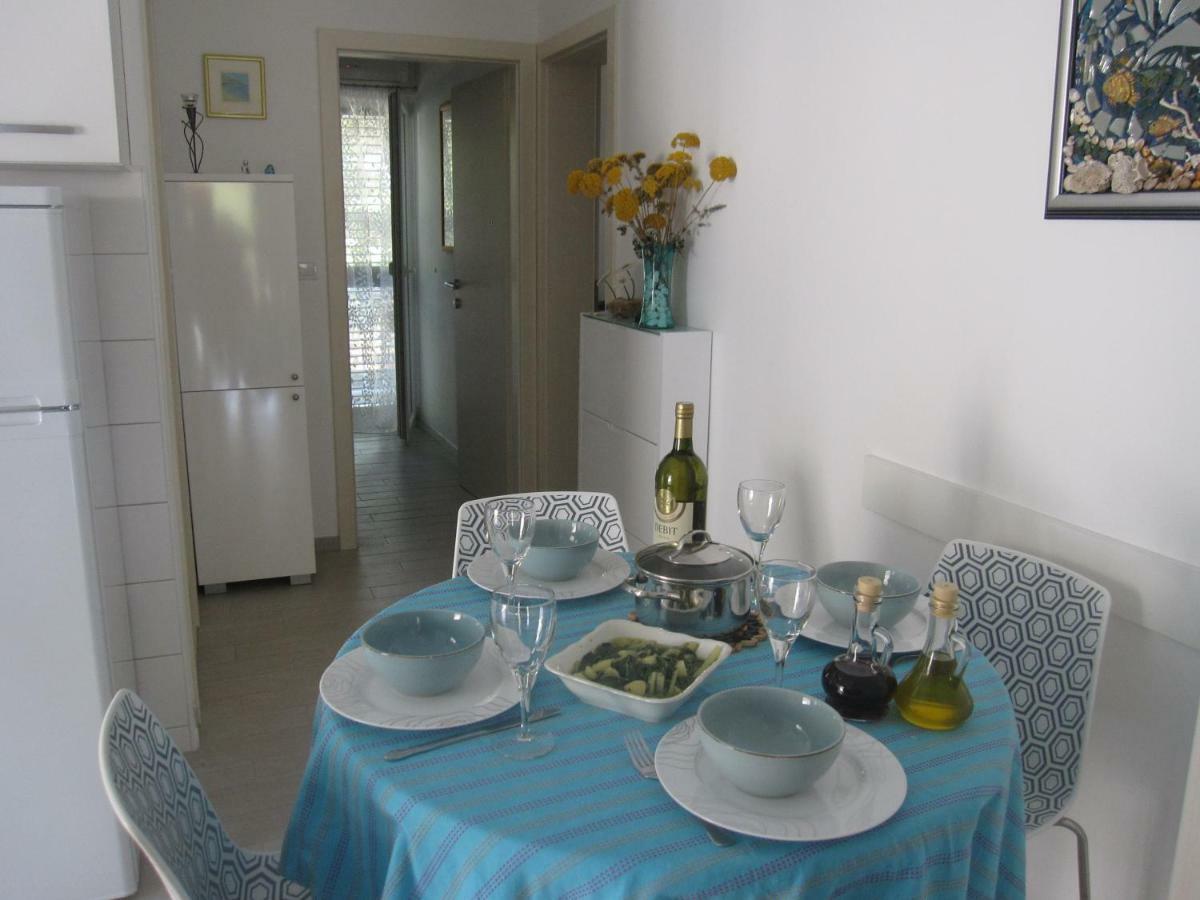 Apartments Kuzmanic โอมิช ภายนอก รูปภาพ